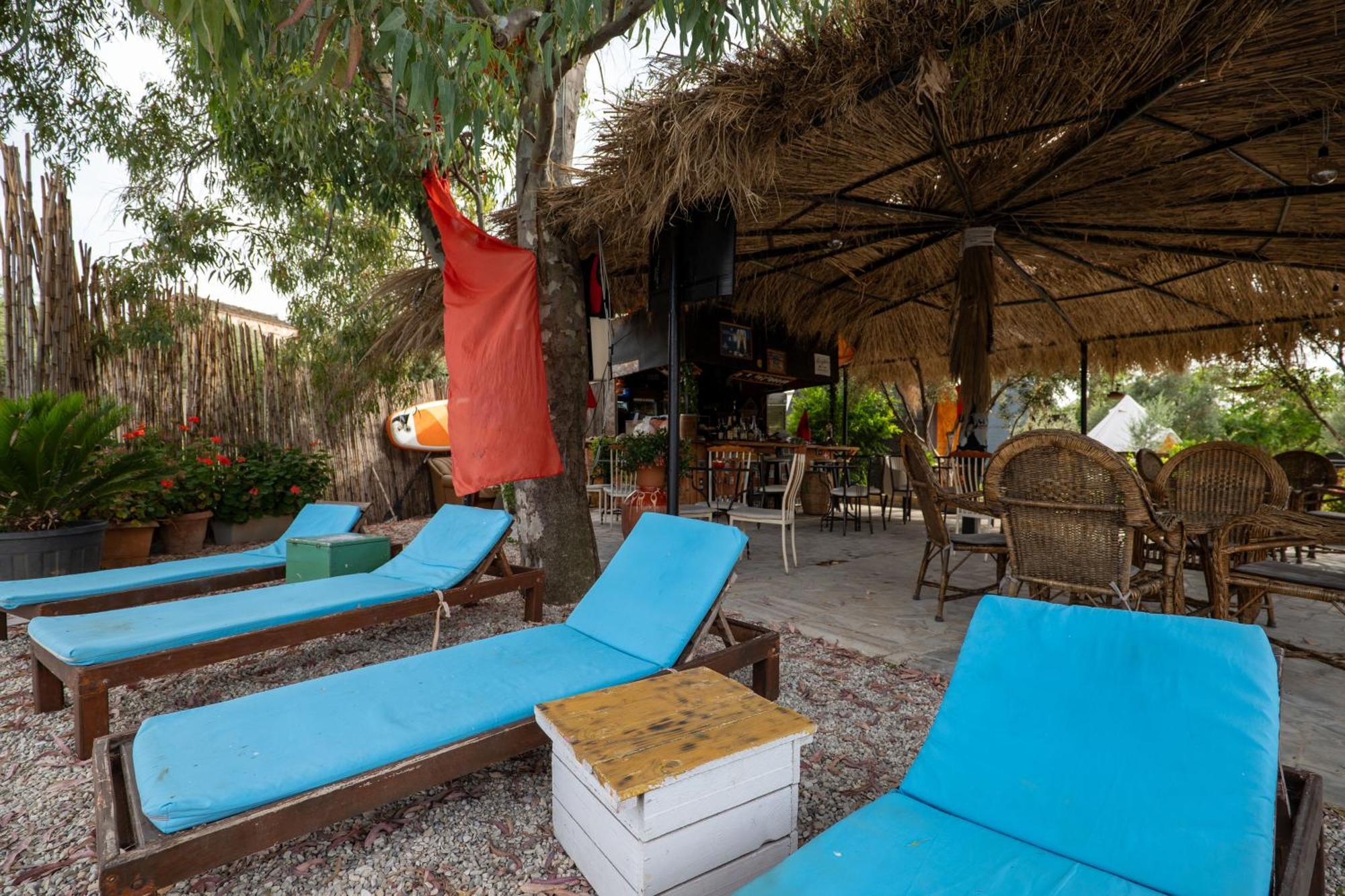 Garden Villa Lake Side & Glamping 사밀 외부 사진